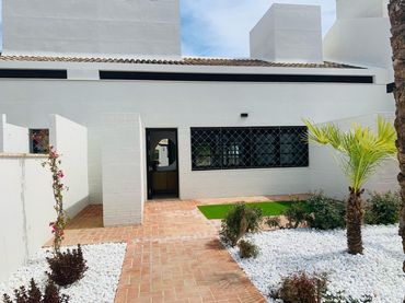 Adossat amb piscina en venda a Campo de Murcia