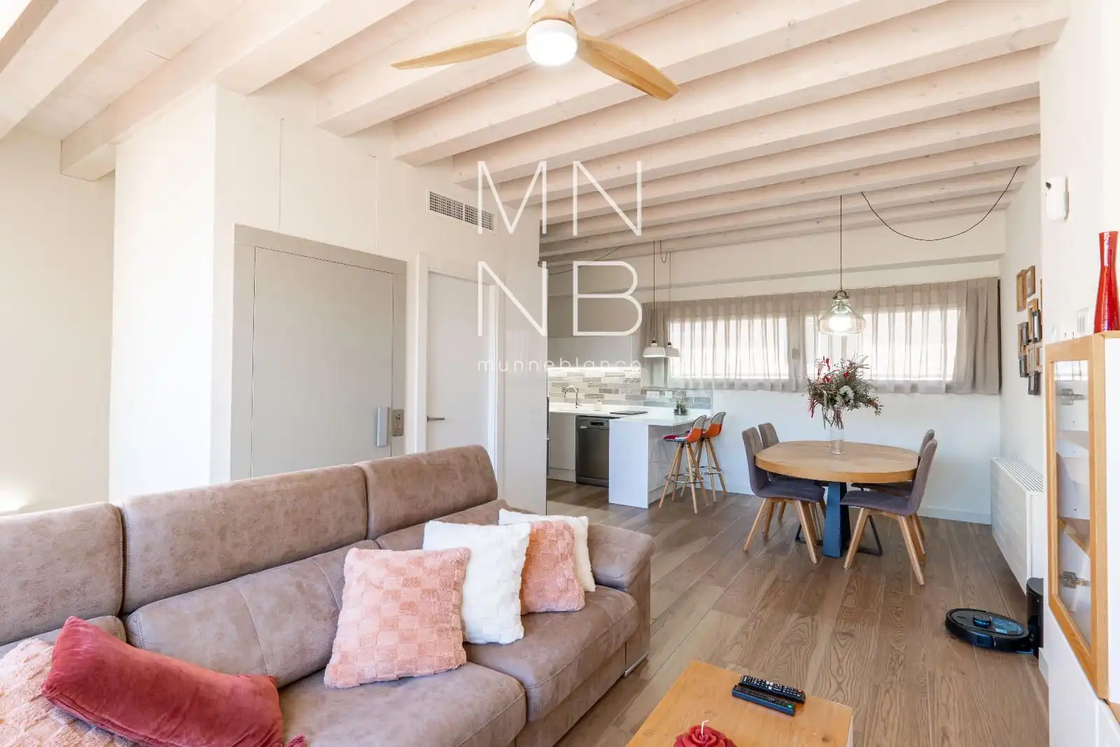 Living room of Detached homes for sale in Mataró  with Air Conditioner, Heating and Furnished