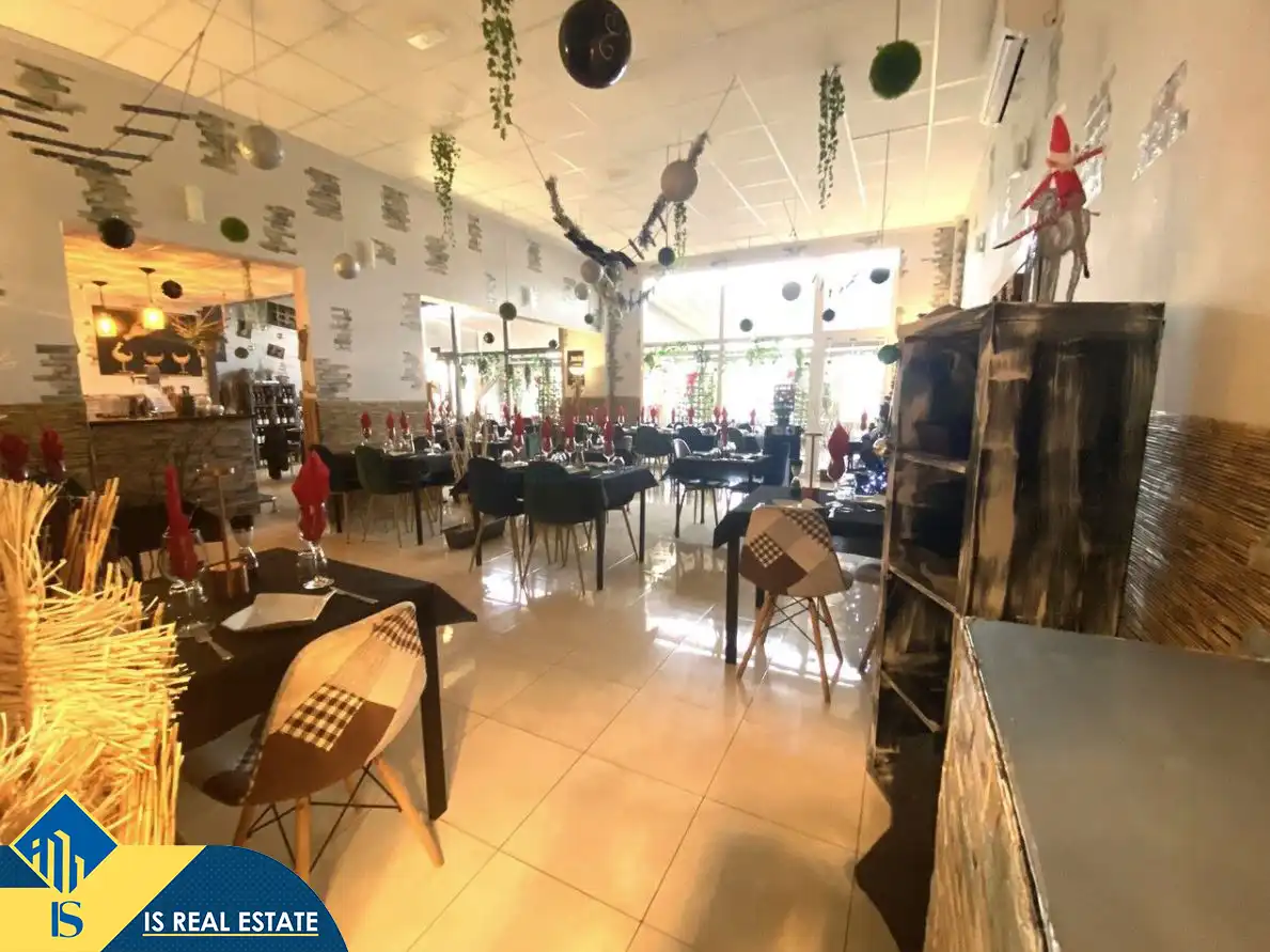 Geschaftsraum zum Verkauf in Algorfa mit Klimaanlage, Terrasse und Möbliert