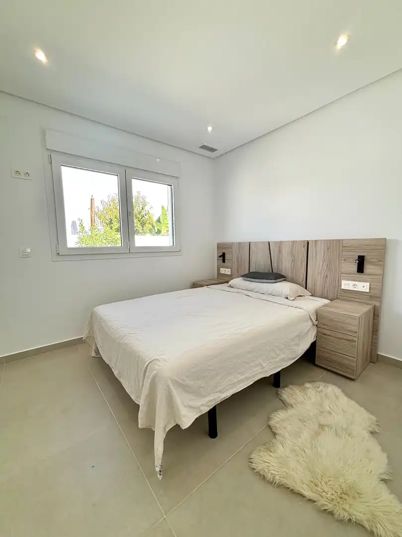 Dormitori de Casa o xalet en venda en Rojales amb Jardí privat i Piscina