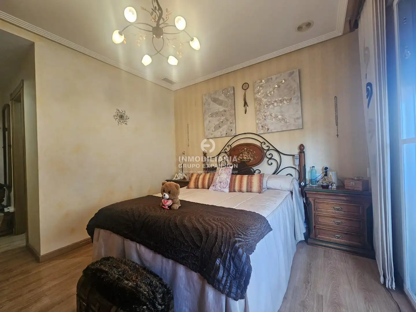 Schlafzimmer von Wohnung zum Verkauf in Aspe mit Klimaanlage, Heizung und Privatgarten