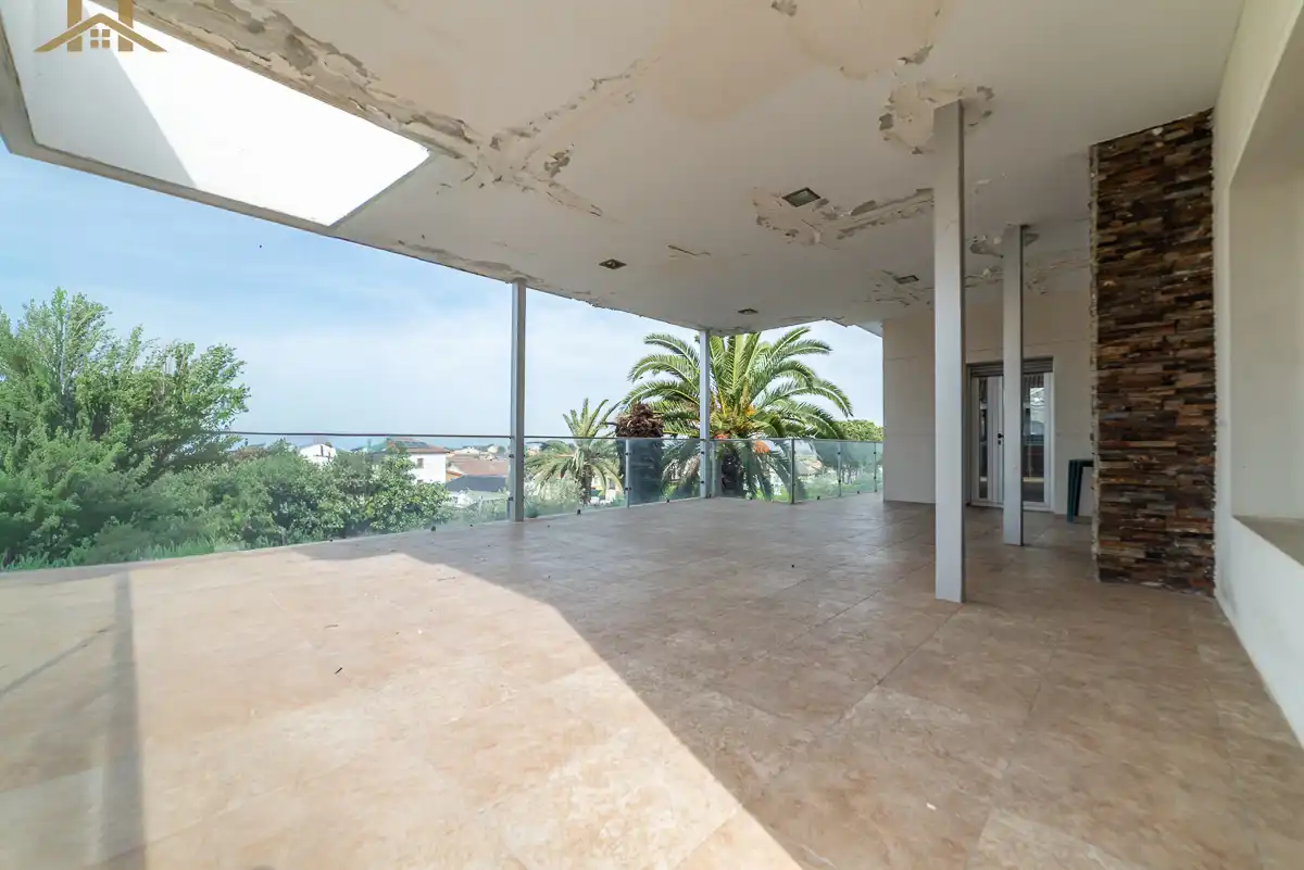 Terrassa de Casa o xalet en venda en Casarrubios del Monte amb Aire condicionat, Calefacció i Terrassa