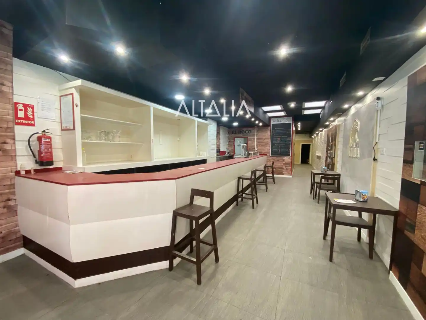 Local en venta en Cuenca con Aire acondicionado