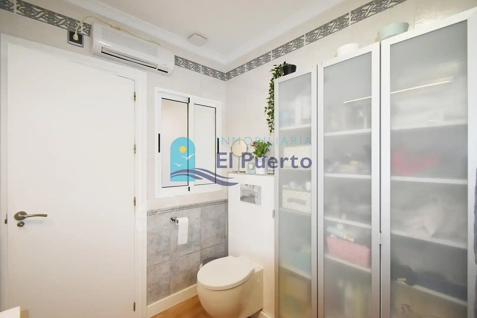Baño de Piso en venta en Mazarrón con Aire acondicionado, Calefacción y Terraza