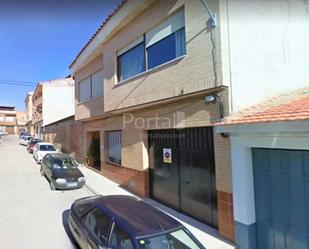 Vista exterior de Casa o xalet en venda en Villarrubia de los Ojos amb Terrassa i Traster