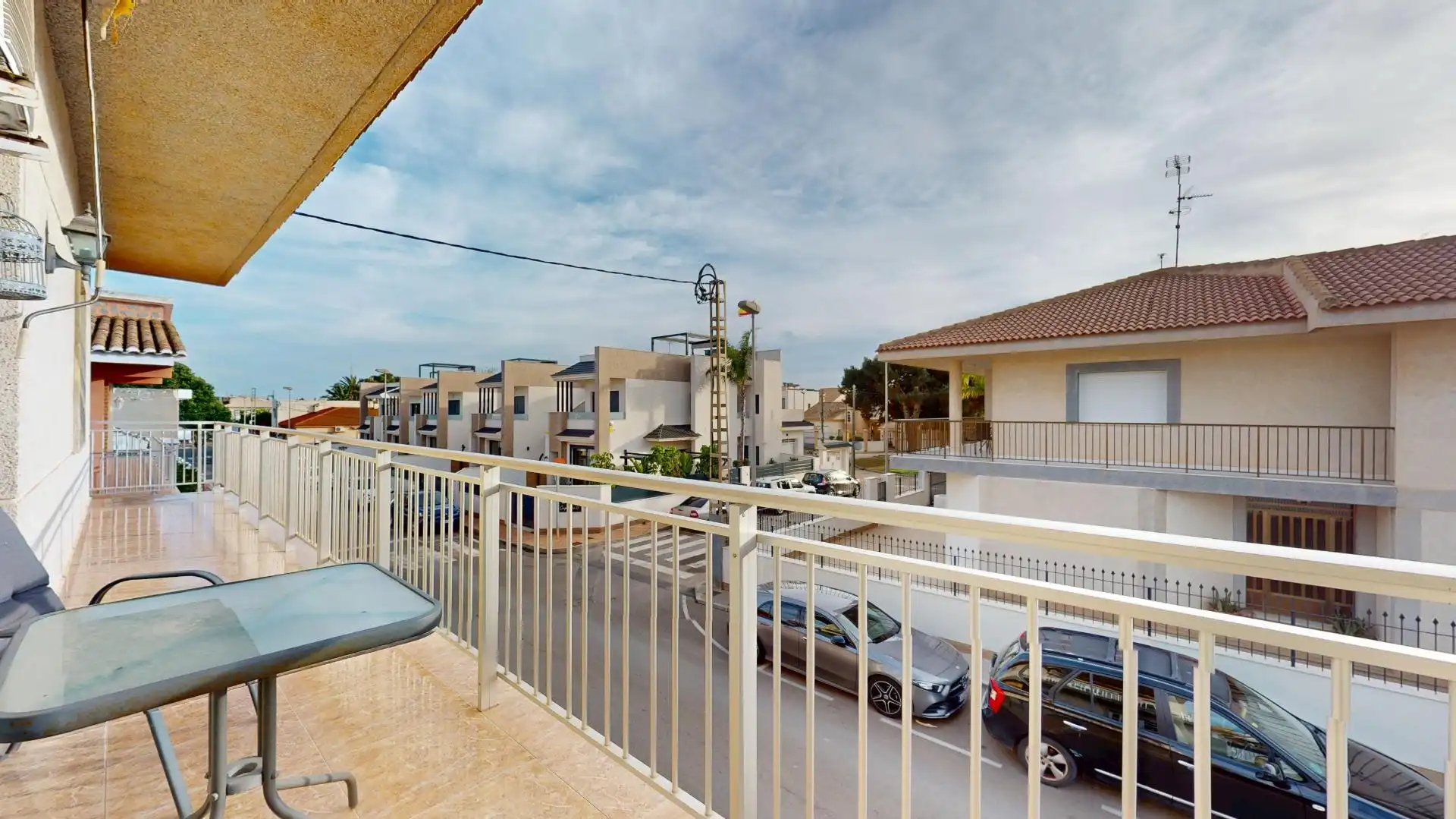 Außenansicht von Wohnung zum Verkauf in San Pedro del Pinatar mit Klimaanlage, Terrasse und Möbliert