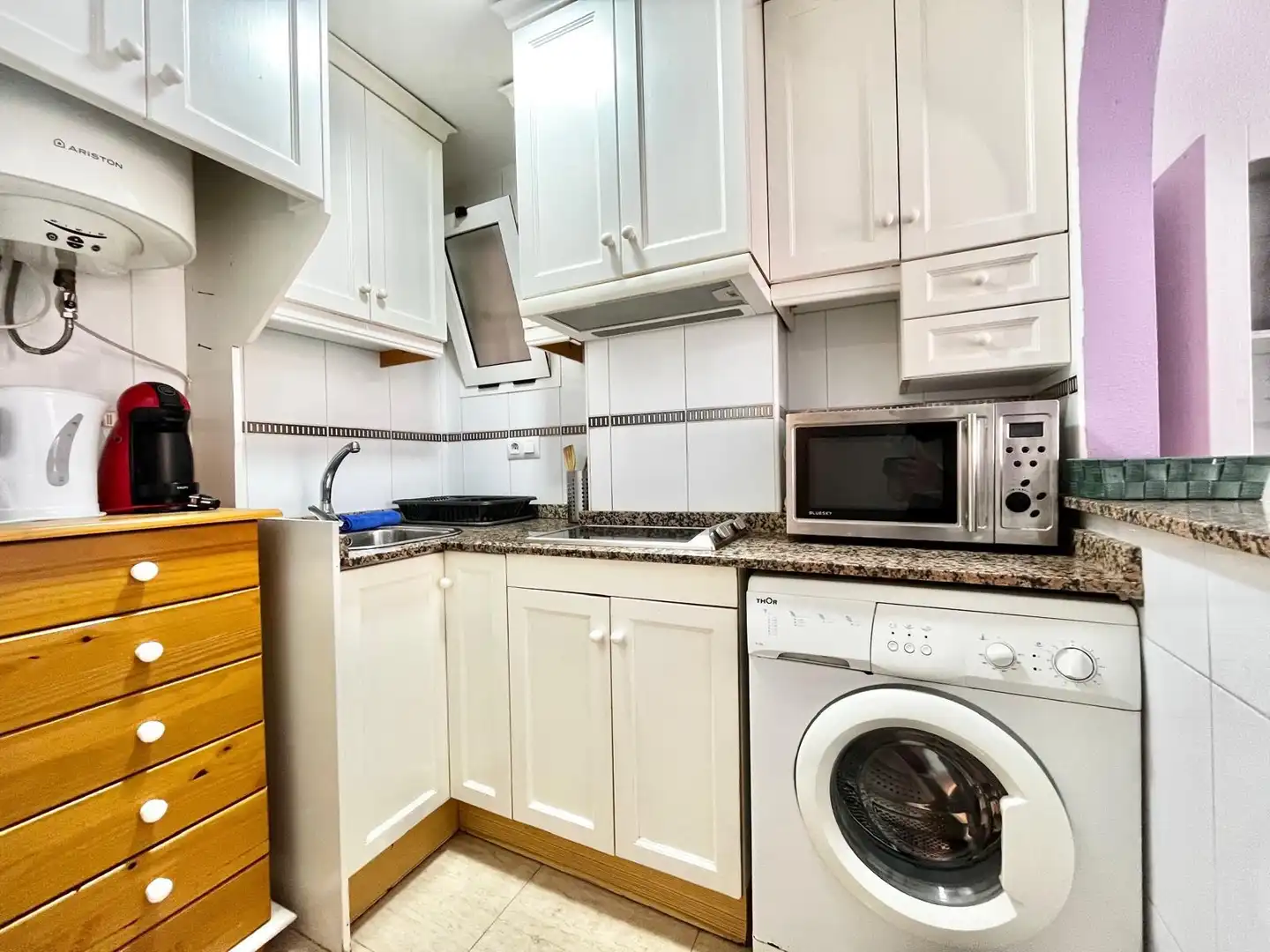 Kitchen of Flat for rent in Torrevieja  with Air Conditioner, Terrace and Swimming Pool