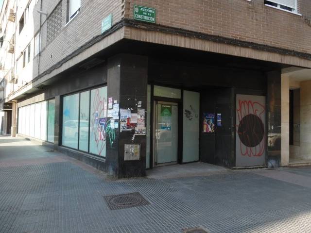 Local comercial en Alquiler en Avenida de la Constitución, 56 en Coslada pueblo