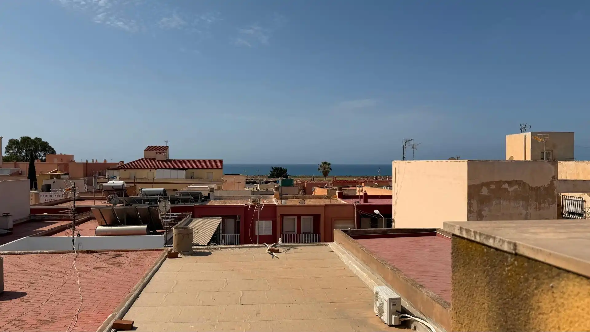 Exterior view of Attic for sale in Almería