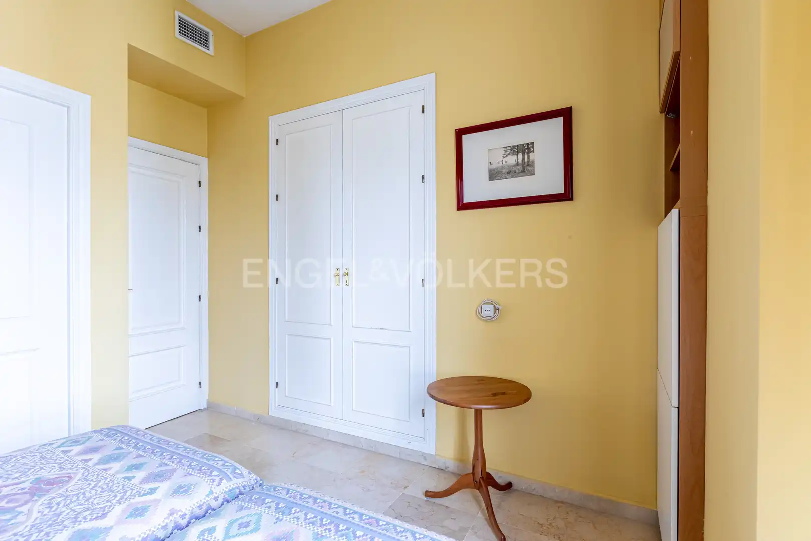 Bedroom of Attic for sale in Sevilla  with Air Conditioner, Heating and Terrace