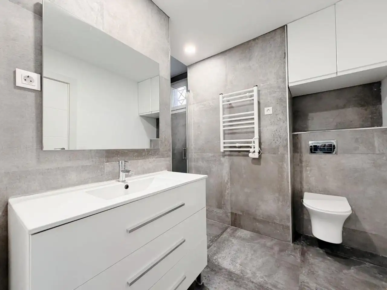 Baño de Planta baja en venta en Madrid