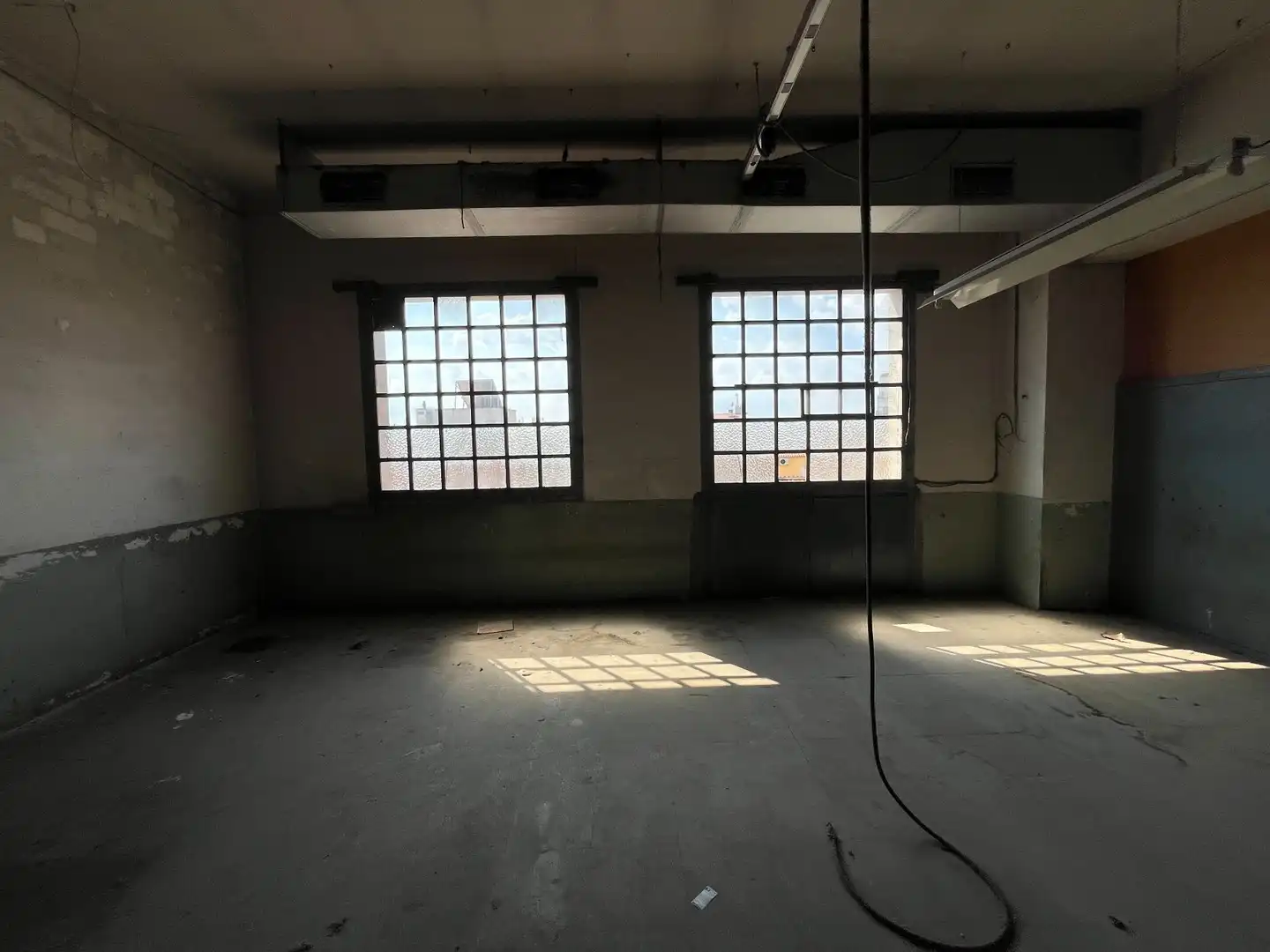 Buildings for sale in Sant Joan Baptista, 5, El Poble Sec