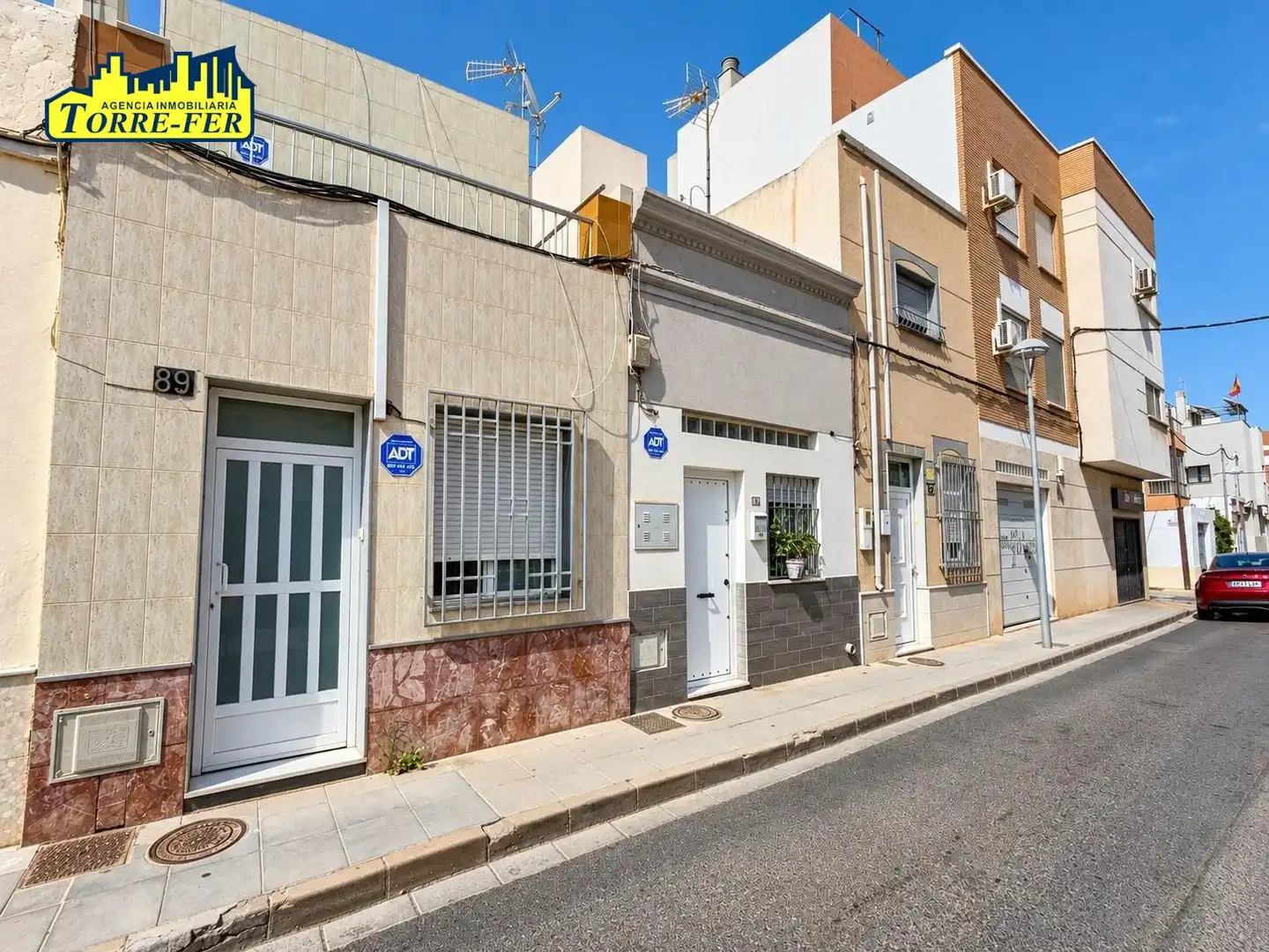 Vista exterior de Casa o xalet en venda en San Luis