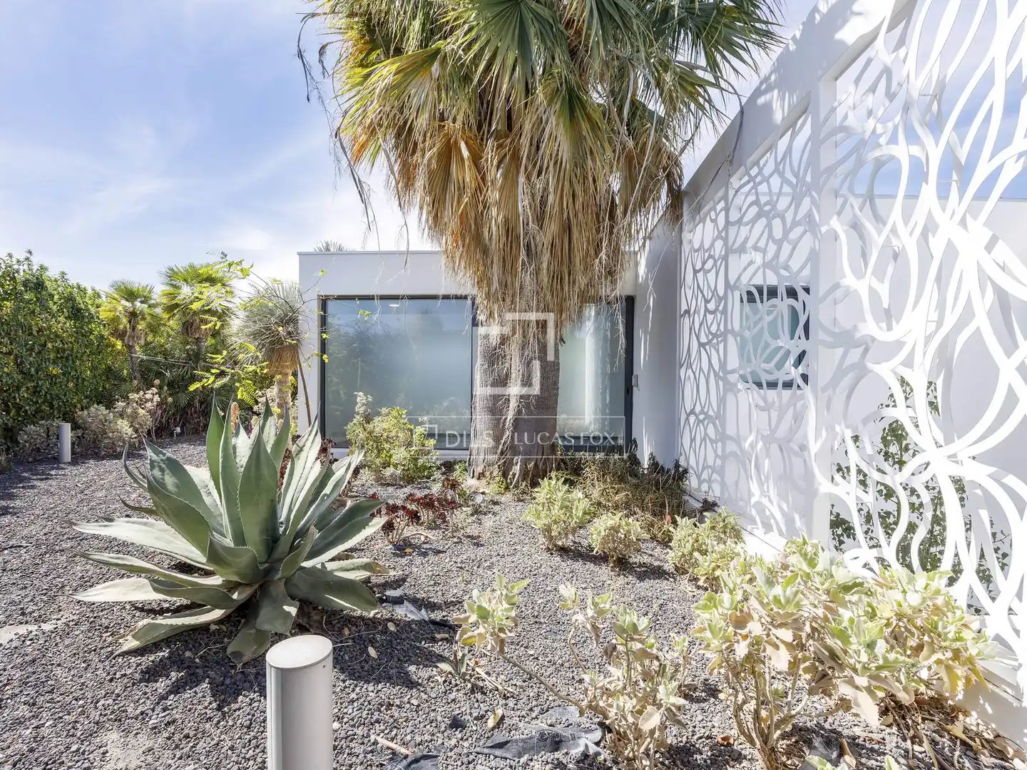 Exterior view of Houses for sale in Sagunto / Sagunt  with Air Conditioner, Parquet flooring and Swimming Pool