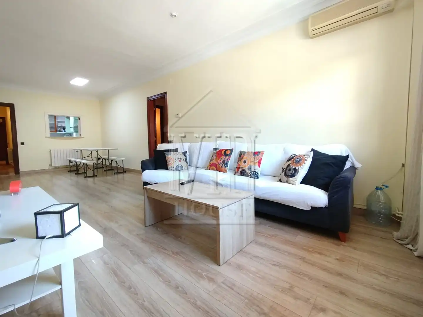Sala de estar de Piso en venta en Badalona con Aire acondicionado y Amueblado
