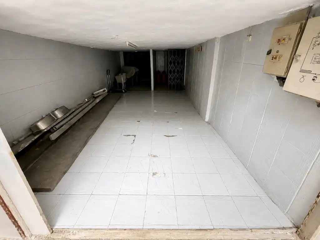 Business premises to rent in Calle Caba. Rg. Gines Cartagena, imagen 5