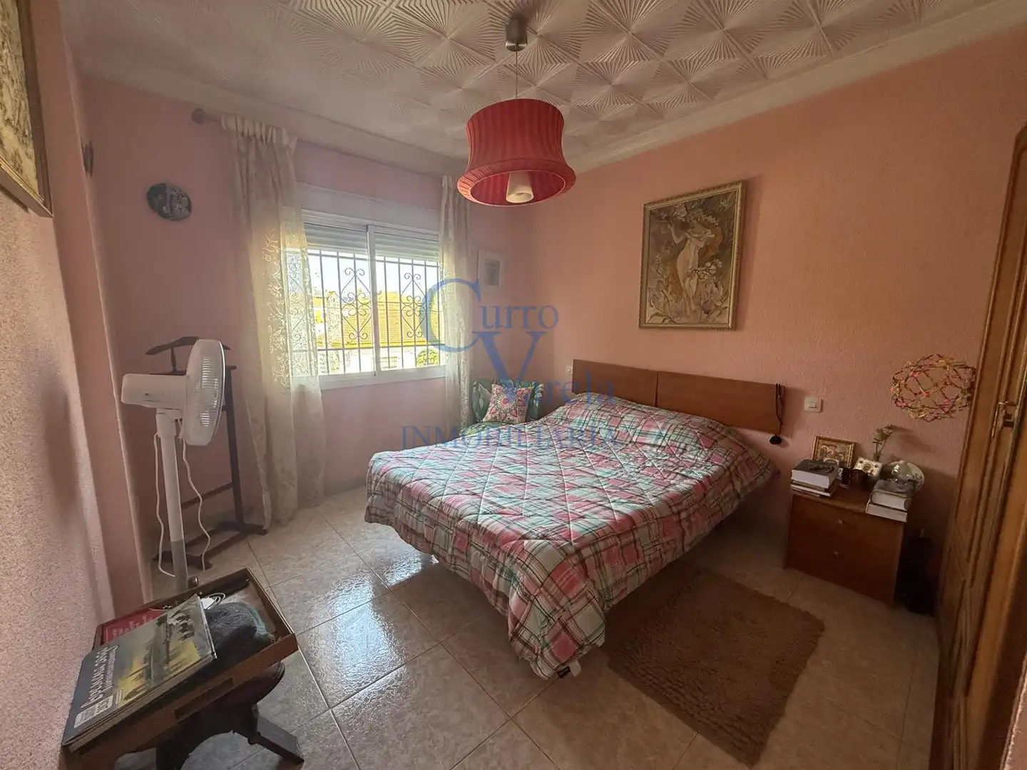 Habitación de Casa o chalet en venta en Montequinto con Aire acondicionado, Calefacción y Jardín privado