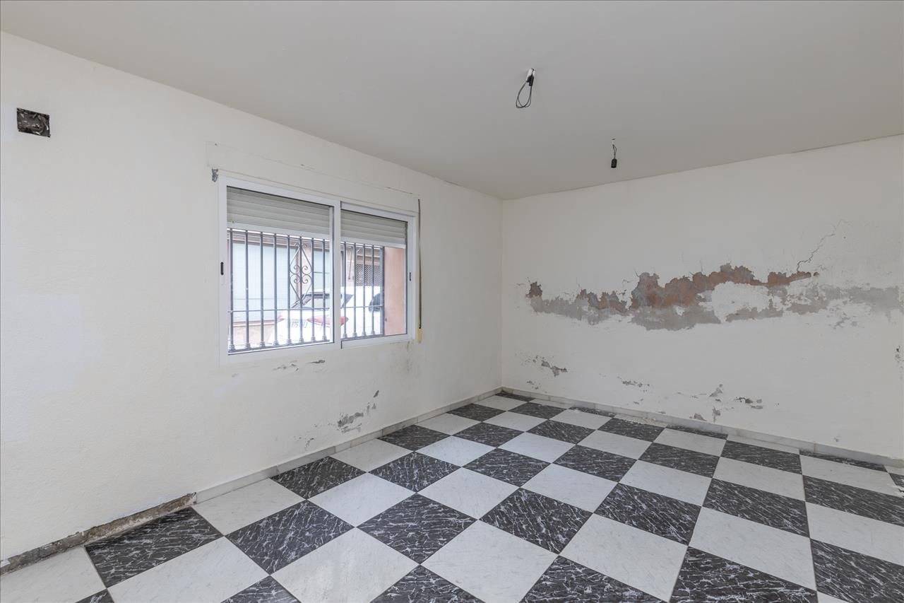 Single-family semi-detached for sale in Lope De Vega, Atarfe