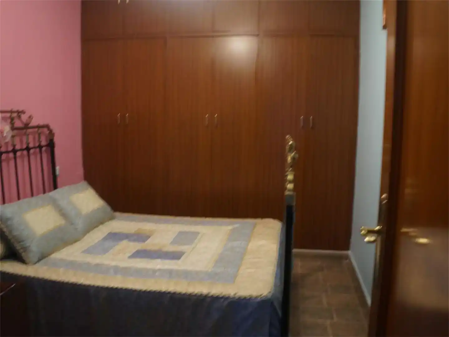 Habitación de Casa adosada en venta en Esparragalejo con Trastero y Horno
