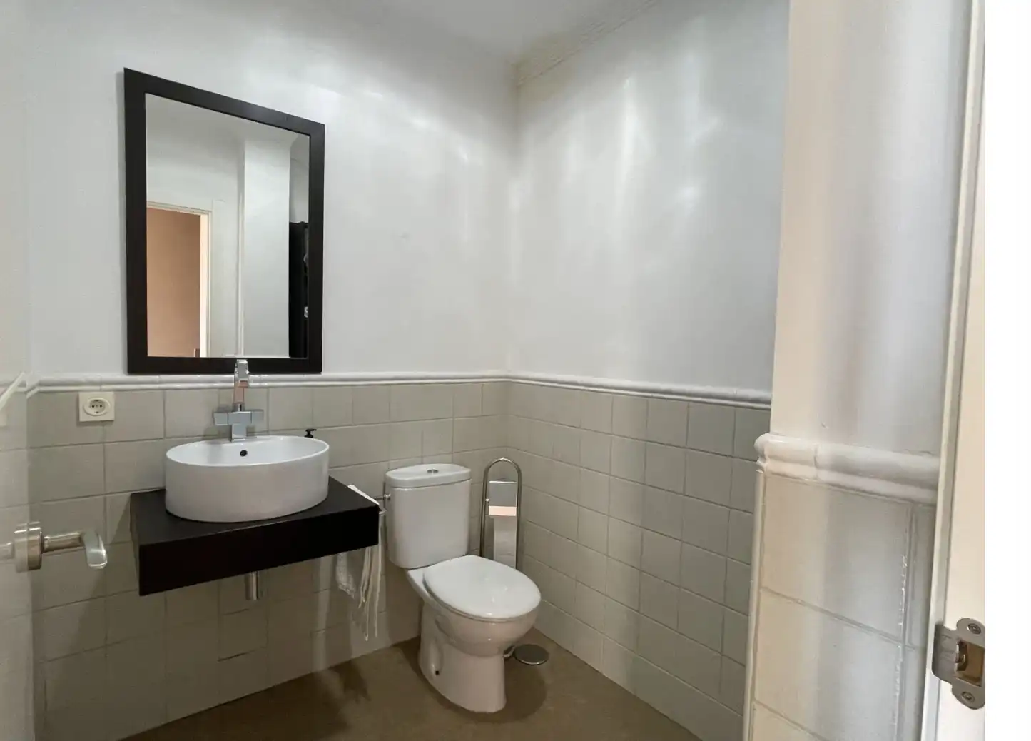 Bathroom of Houses for sale in Algeciras  with Private garden, Terrace and Furnished