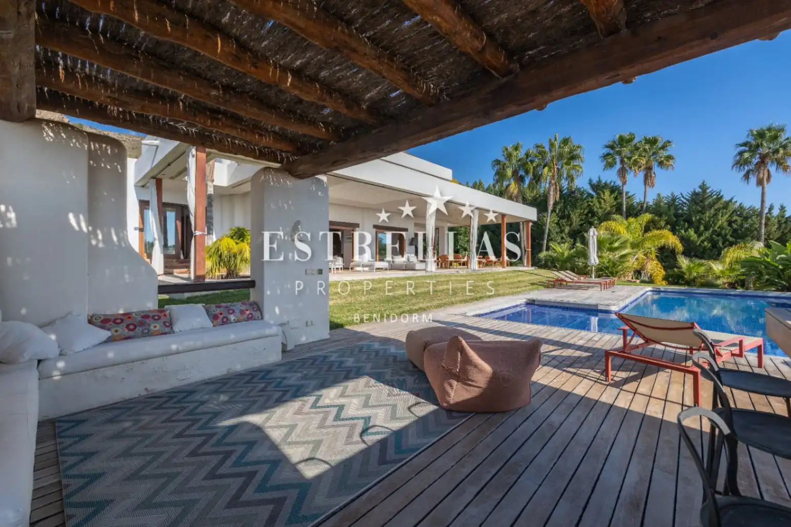 Villa mit Pool zum Verkauf in Golf Bahía, imagen 14