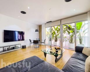 Living room of Attic for sale in  Barcelona Capital  with Air Conditioner, Terrace and Balcony