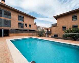 Piscina de Dúplex en venda en Sant Climent de Llobregat amb Aire condicionat i Terrassa