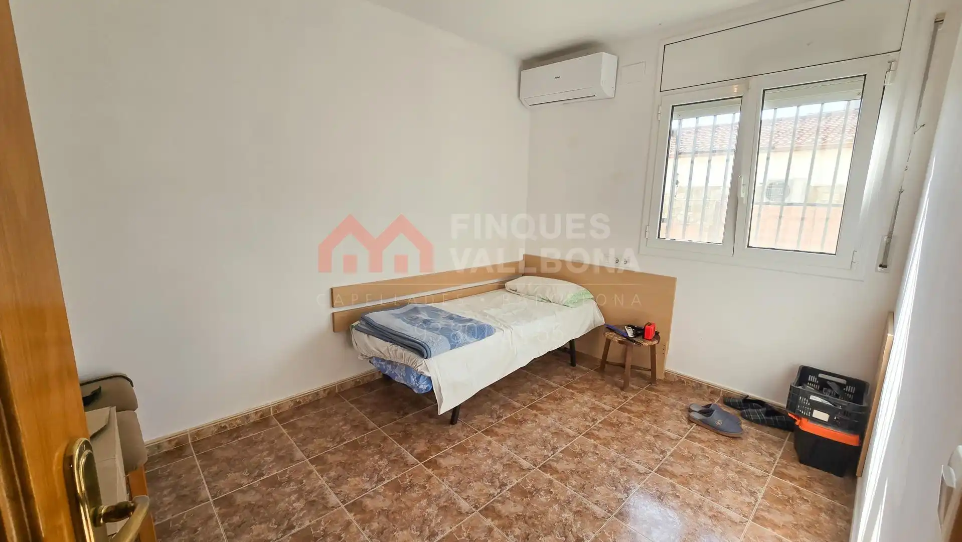 Dormitori de Casa o xalet en venda en La Torre de Claramunt amb Aire condicionat, Calefacció i Jardí privat