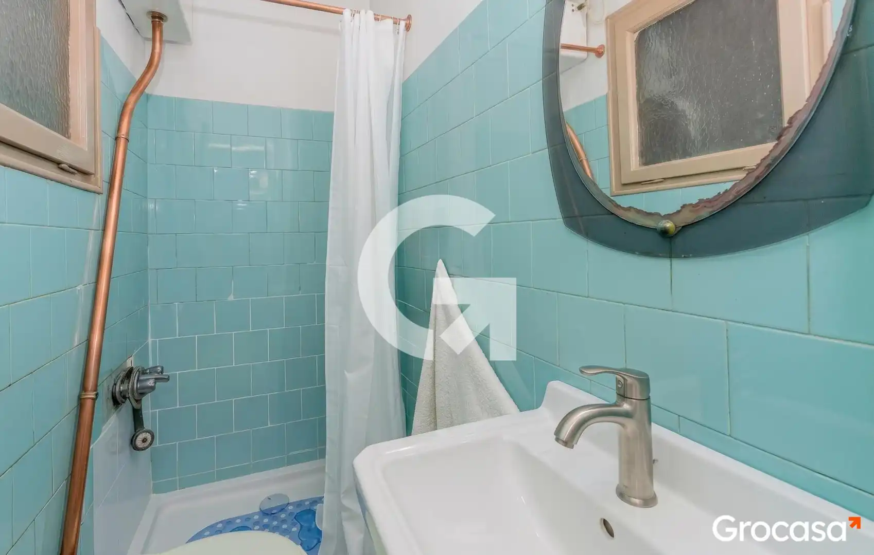 Bathroom of Flat for sale in Cornellà de Llobregat