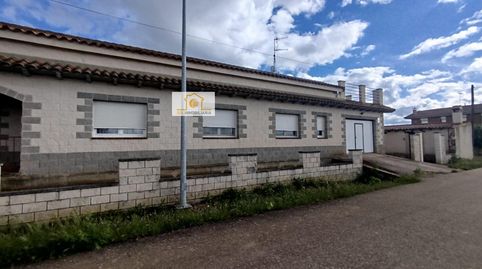Foto 4 de Casa o chalet en venta en Calle Bañeza, -1, Quintana del Marco, León