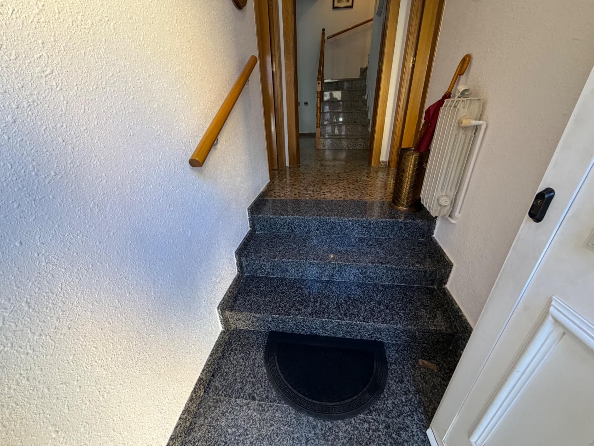 House or chalet for sale in Sabadell  with Air Conditioner, Heating and Terrace