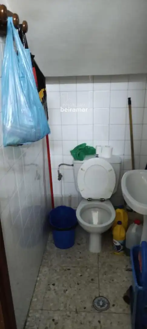 Bathroom of Commercial properties for rent in Ribeira