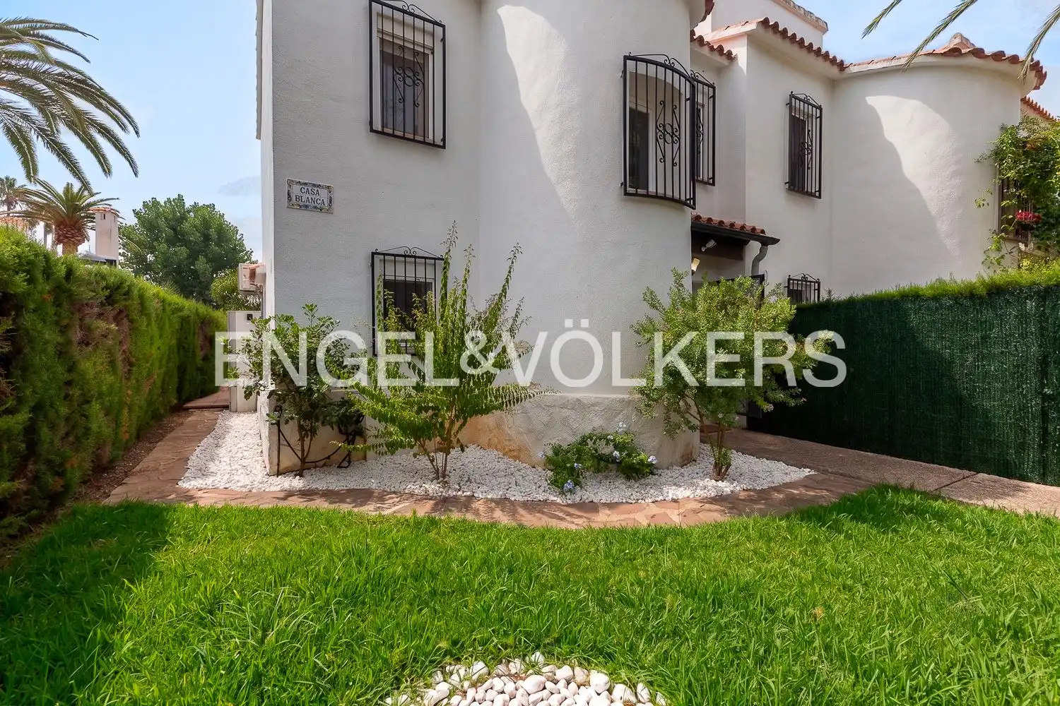 Vista exterior de Casa o chalet en venta en Dénia con Aire acondicionado, Calefacción y Terraza