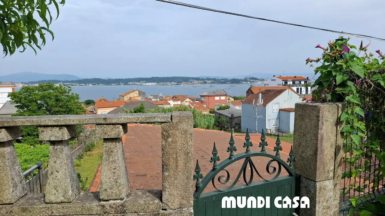 Exterior view of Houses for sale in Boiro  with Terrace and Storage room