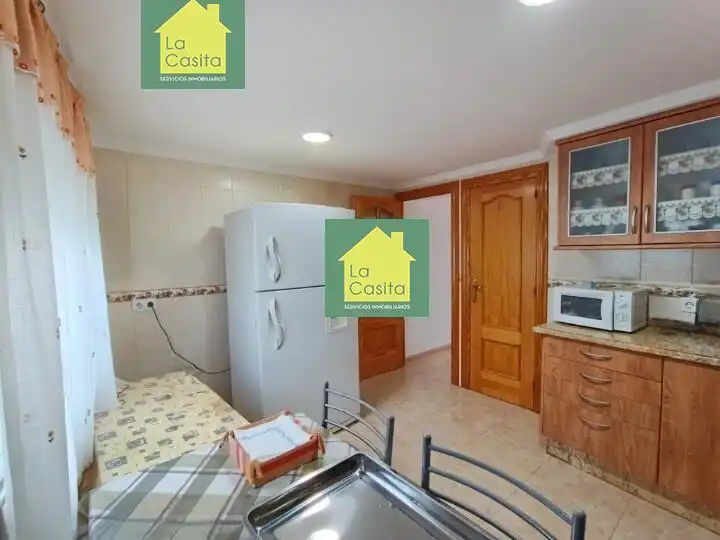 Cuina de Casa o xalet en venda en Albacete amb Aire condicionat, Jardí privat i Traster