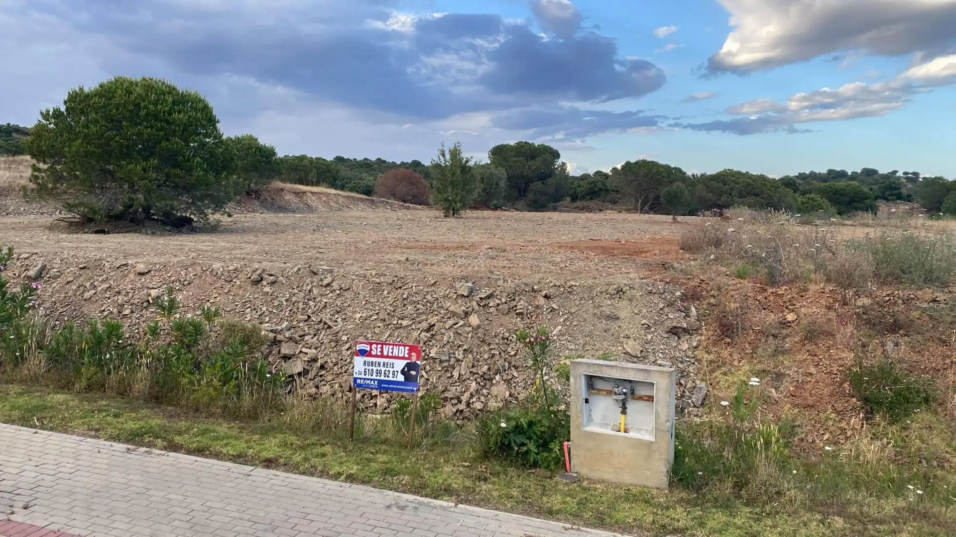 Lands and plots for sale in Calle PUENTE ESURI, imagen 2