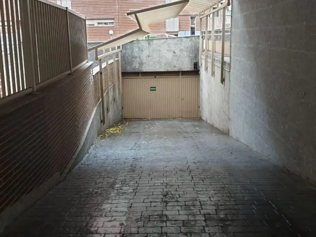 Aparcament en venda a C/ Madre Isabel Larrañaga, imagen 3