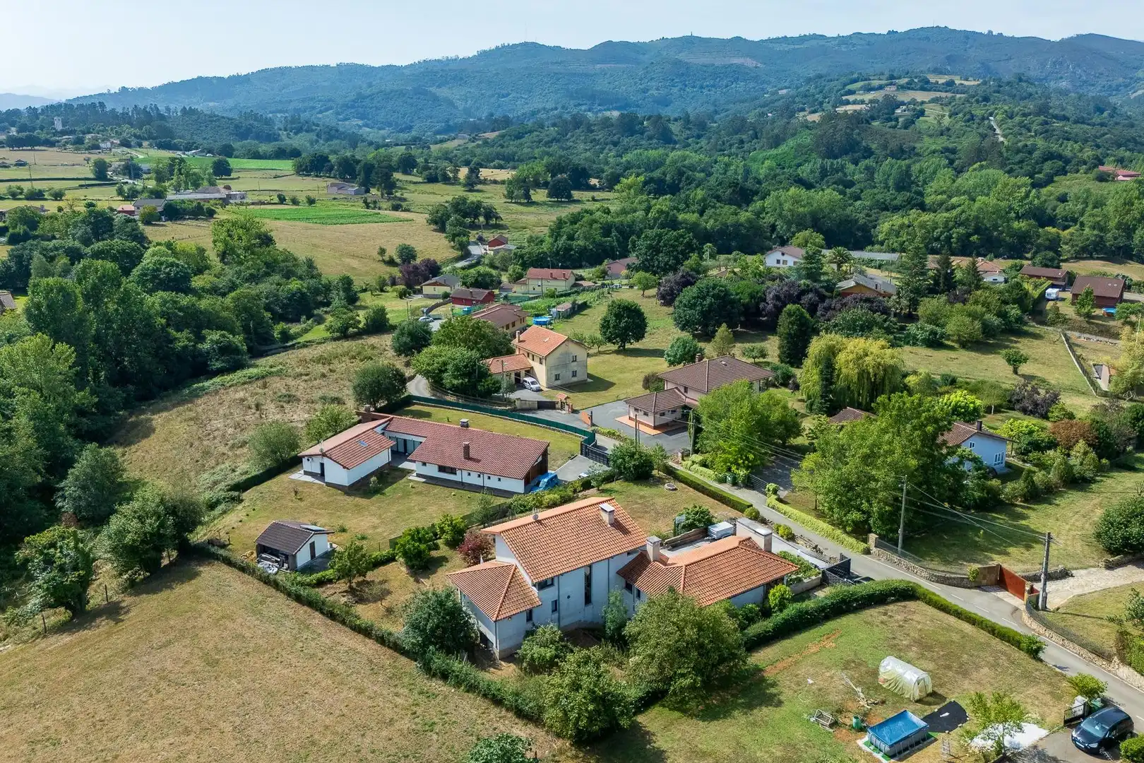 Vista exterior de Casa o chalet en venta en Llanera con Calefacción, Jardín privado y Terraza