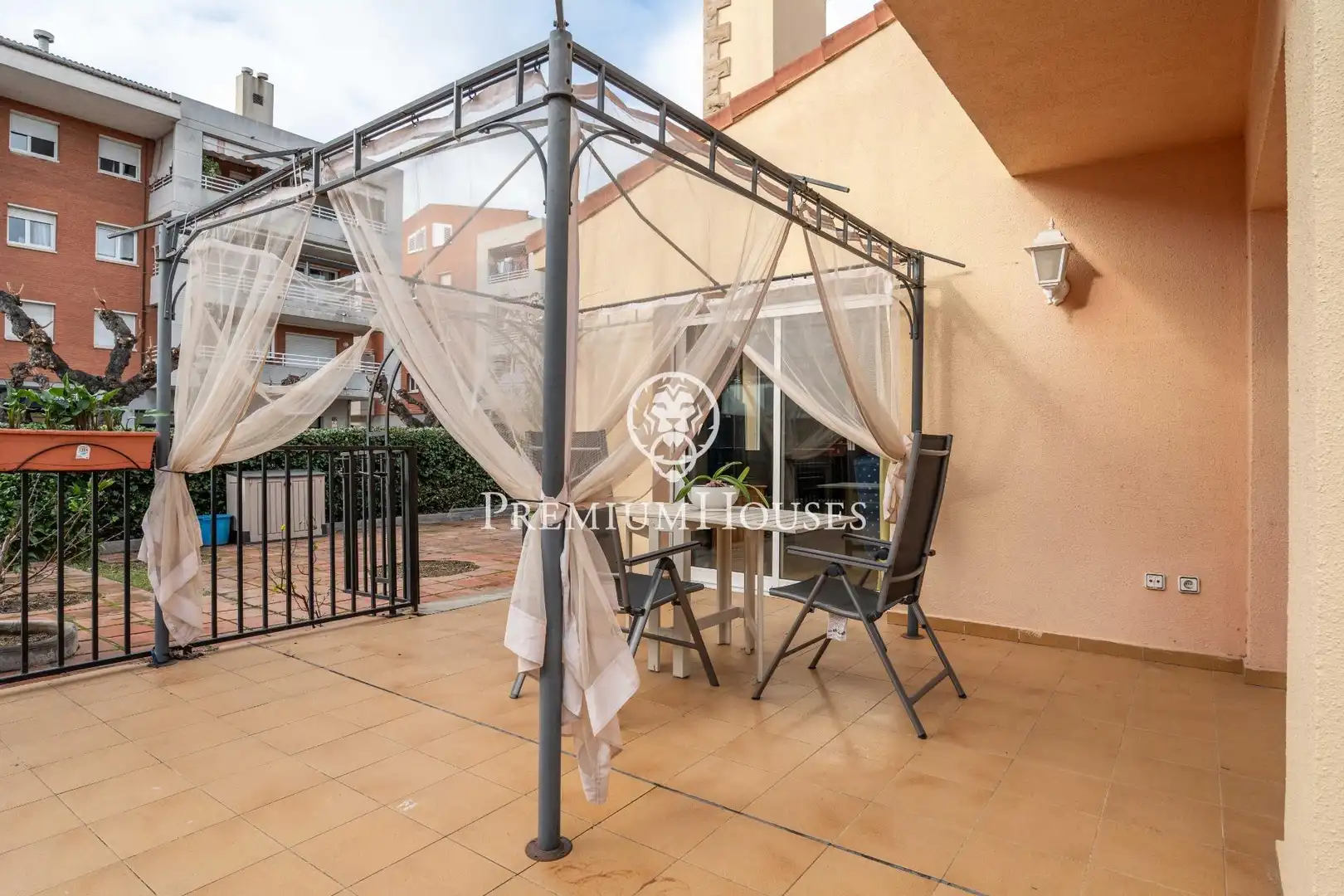 Terrassa de Casa o xalet en venda en Salou amb Aire condicionat, Calefacció i Jardí privat