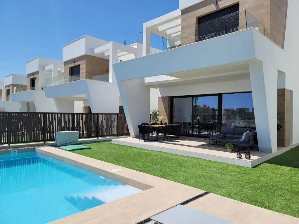 Casa amb piscina en venda a Balcón de Finestrat - Terra Marina