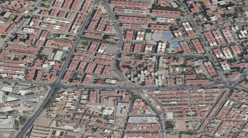 Foto 3 de Piso en venta en Avenida San Lazaro 4 1-t-5 4 C, El Torrejón - El Cerezo, Sevilla Capital
