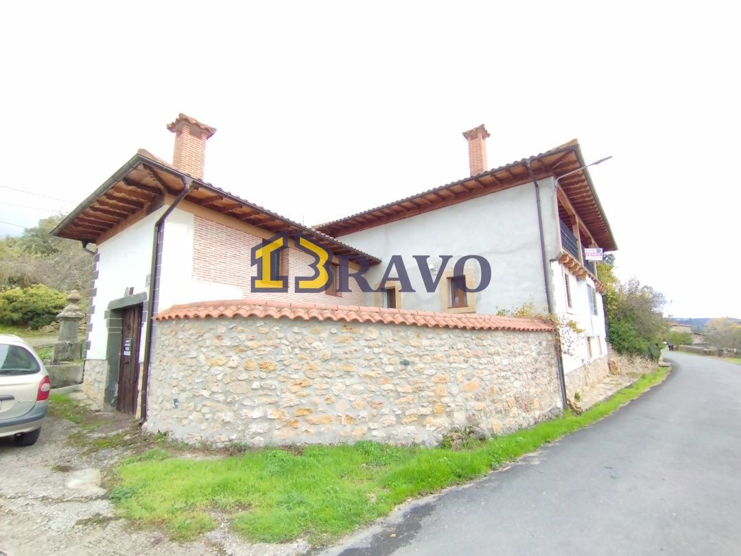 Exterior view of House or chalet for sale in Merindad de Montija  with Heating, Private garden and Terrace