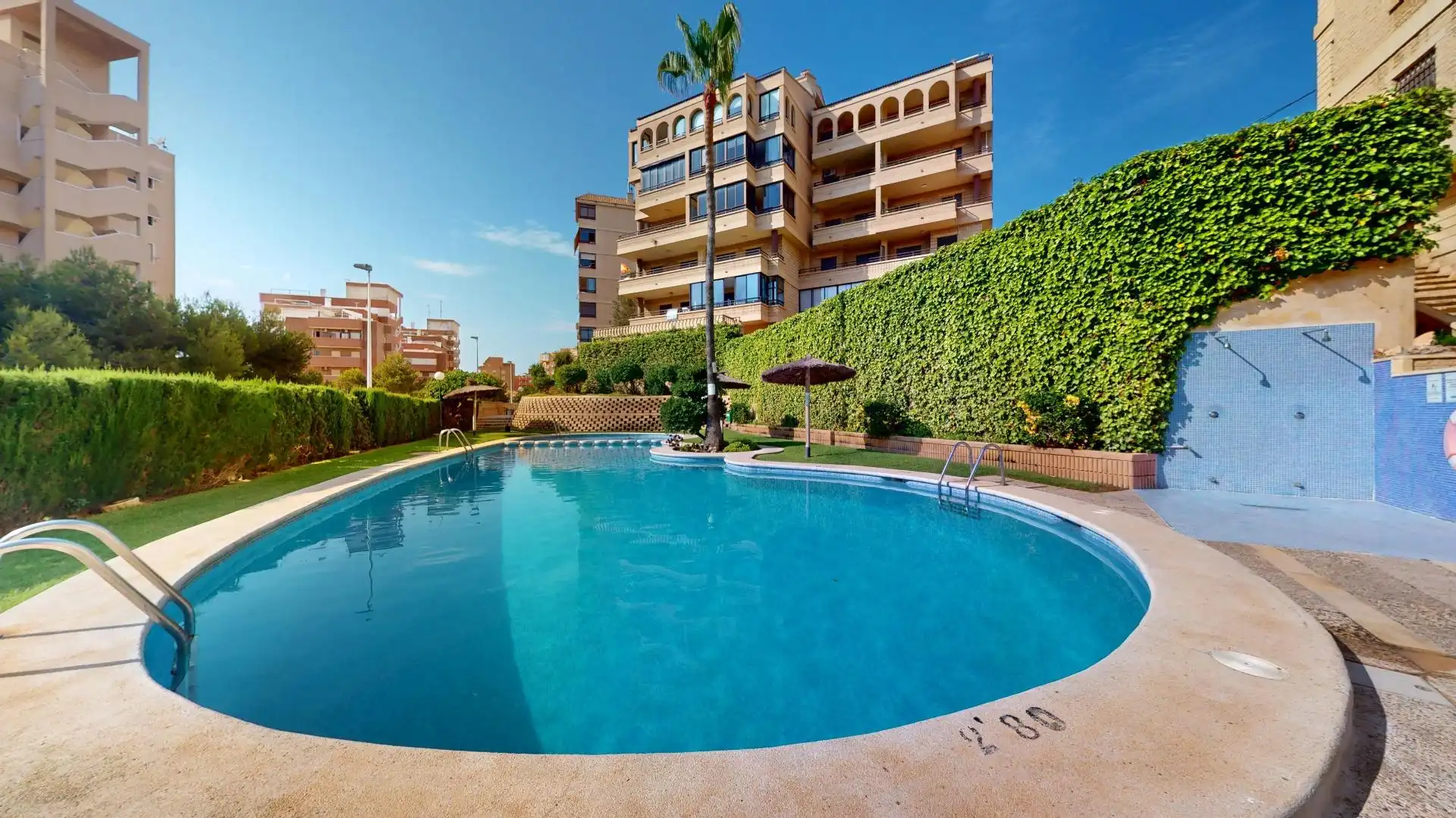 Attic for rent in Calle Ifach, 2, Los Arenales del Sol
