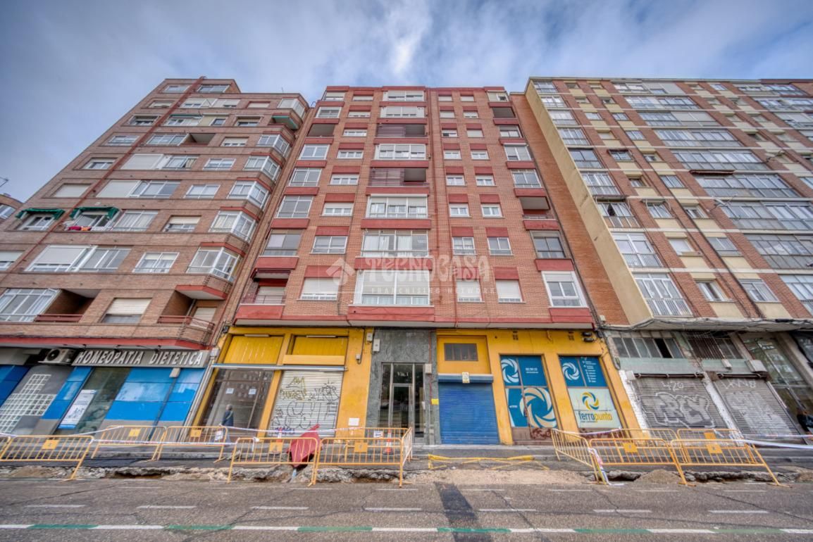 Vista exterior de Pis en venda en Valladolid Capital