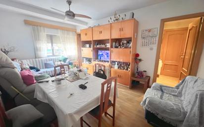 Living room of Flat for sale in  Madrid Capital