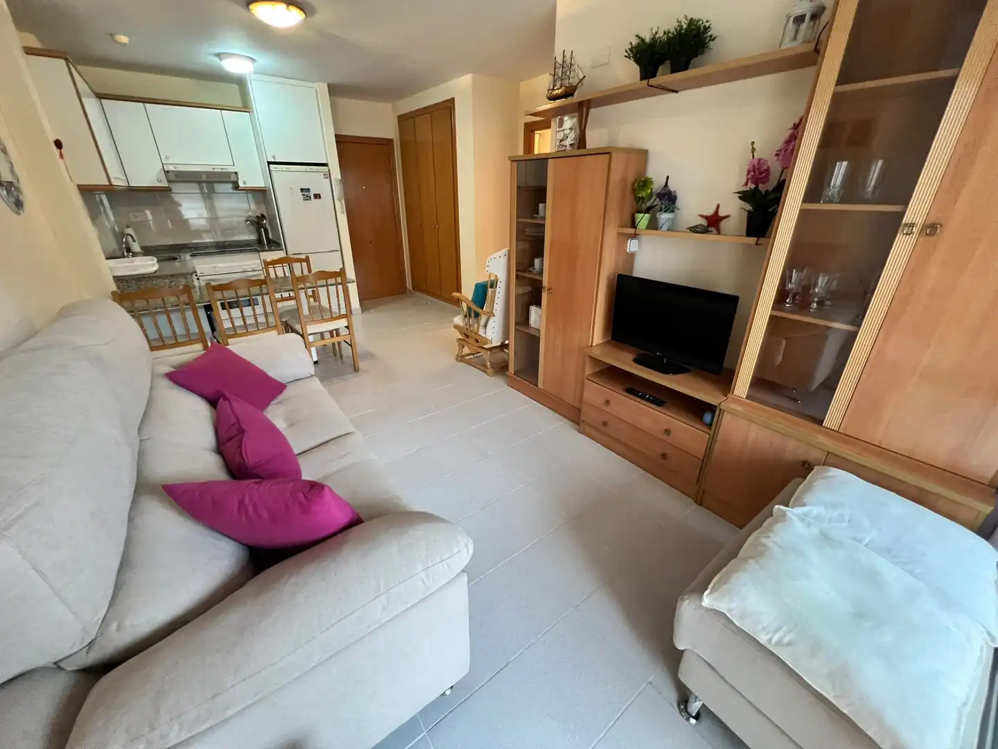 Apartment with lift for sale in Carrer José Segrelles 24, imagen 2