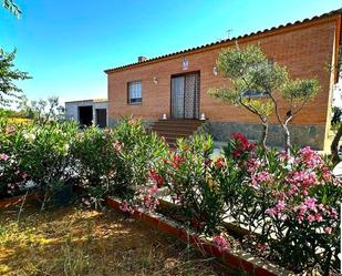 Exterior view of Country house for sale in Gálvez  with Air Conditioner