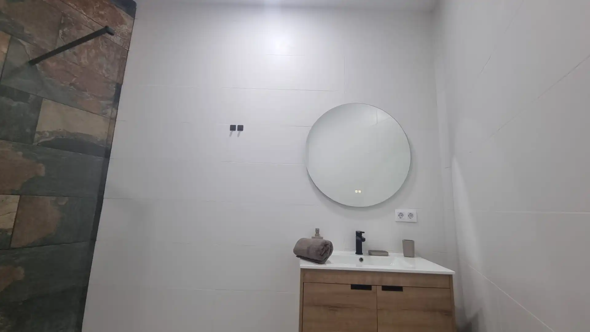Baño de Estudio en venta en Arona con Aire acondicionado, Amueblado y Horno