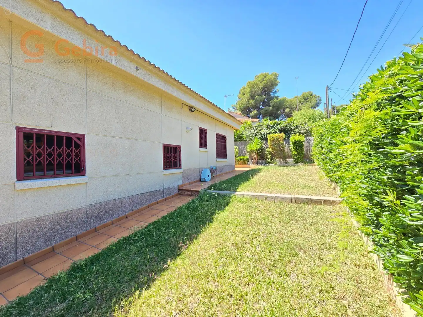 Jardí de Casa o xalet en venda en Cunit amb Aire condicionat, Calefacció i Terrassa