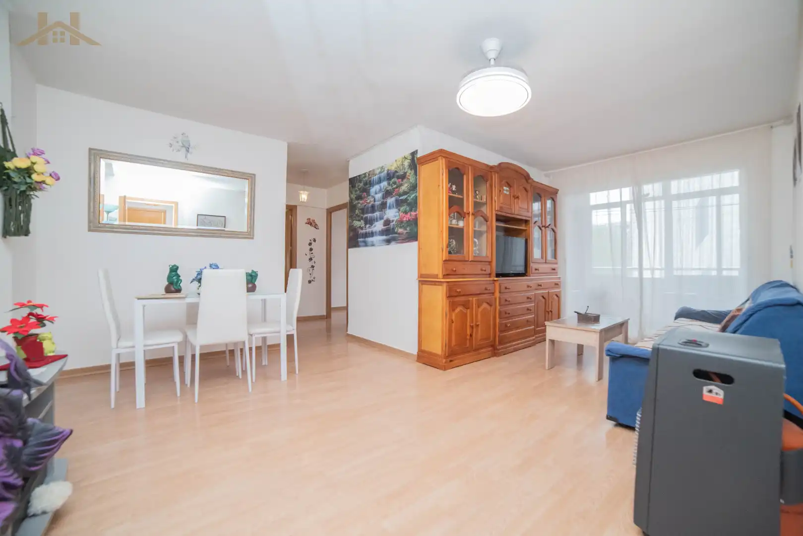 Living room of Flat for sale in Fuenlabrada  with Storage room, Furnished and Oven